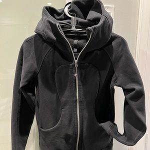 Ladies size 4 hardly worn lululemon scuba hoodie